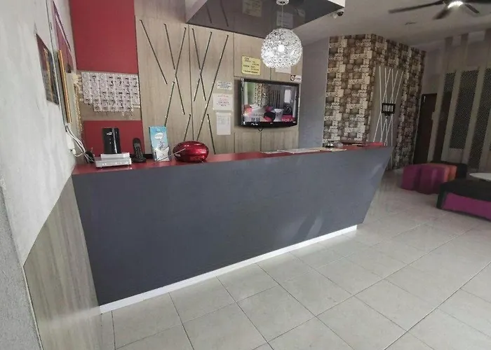 Super Oyo 89930 Golden Guest House Kuantan